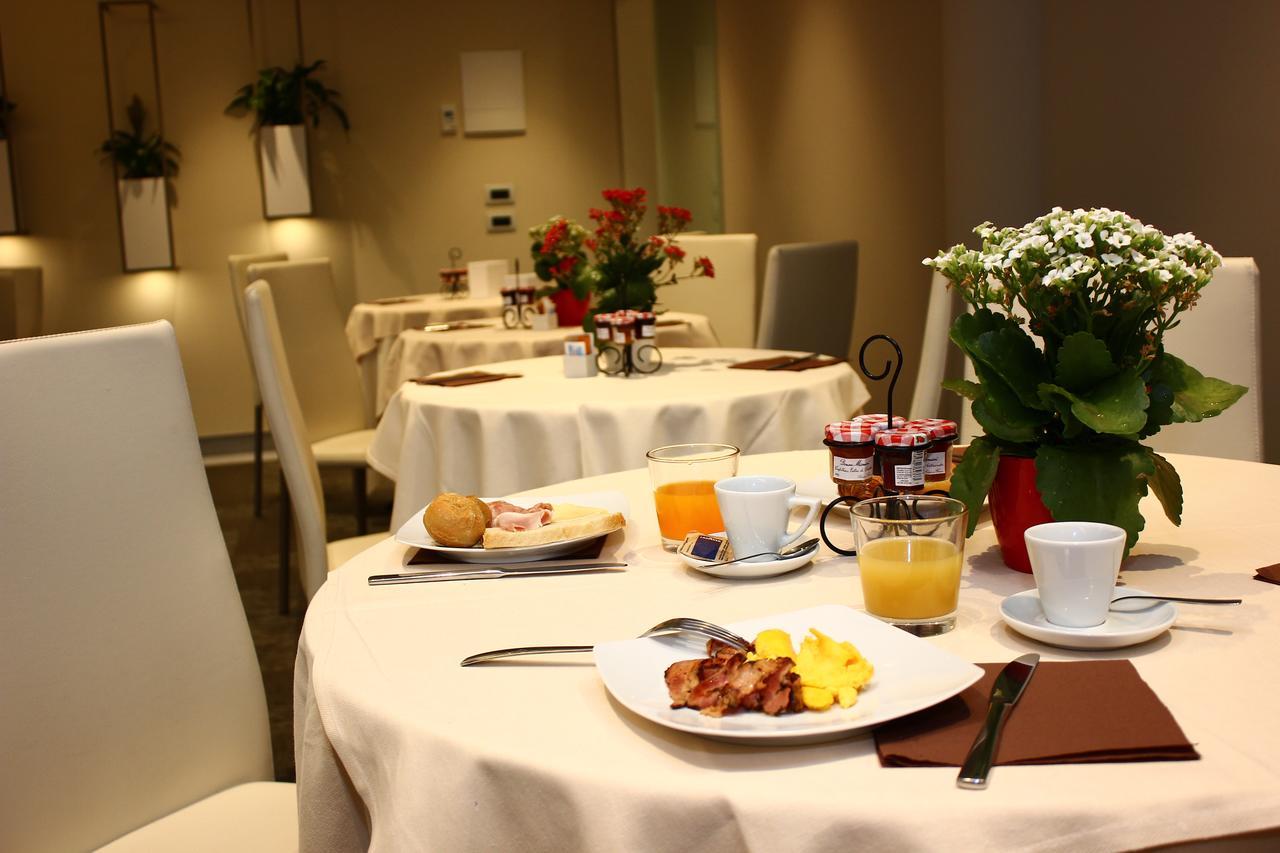 Expo Hotel Milan Parabiago Dış mekan fotoğraf